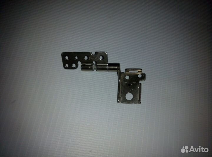 Петли ноутбука MSI CX500