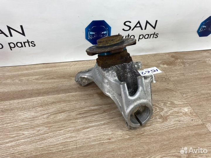 Кулак поворотный передний правый Bmw 3 F30 N47D20