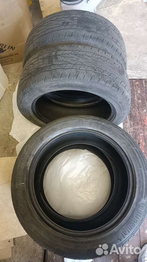 Continental ContiCrossContact LX2 215/50 R17