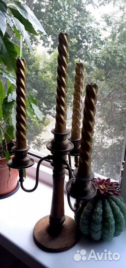 Подсвечник