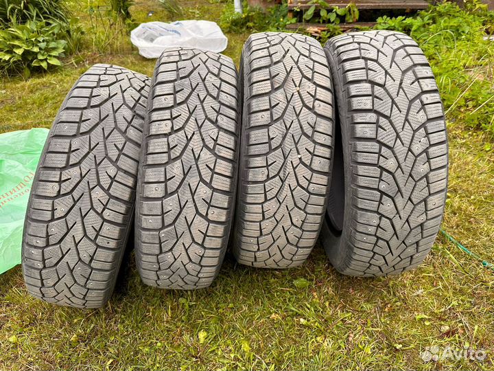 Gislaved NordFrost 100 15/65 R15 185