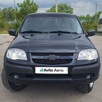 Chevrolet Niva 1.7 MT, 2018, 56 573 км, с пробегом, цена 865 000 руб.