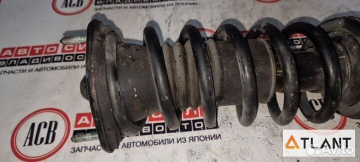 Стойка передняя правая toyota crown