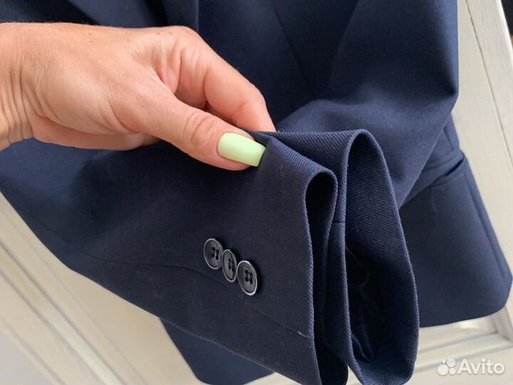 Пиджак для мальчика 128. В идеальном состоянии