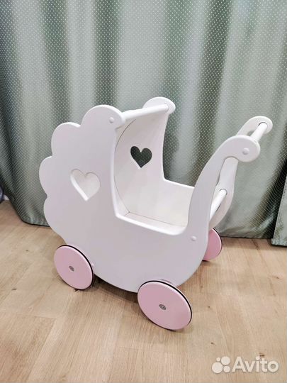 Детская коляска для кукол