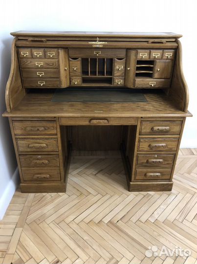 Антикварная мебель из массива