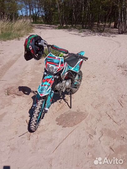 Regulmoto seven medalist 150e