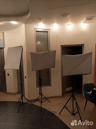 Студийный свет Световое оборудование rekam cl4660