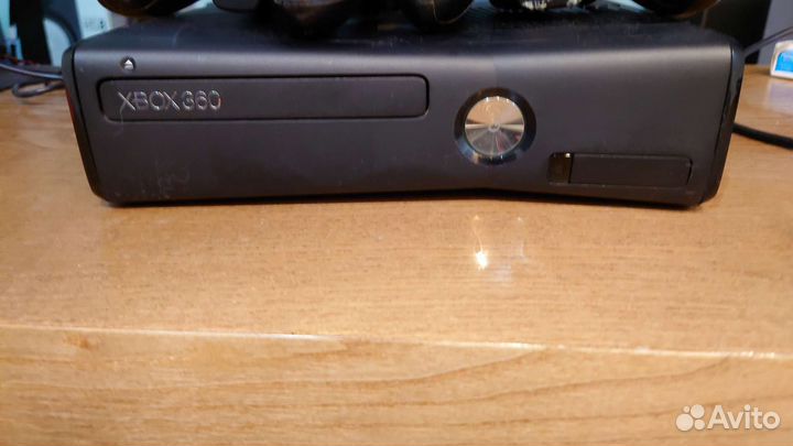 Xbox 360 slim 250gb Lt+3.0 + kinect + 250gb