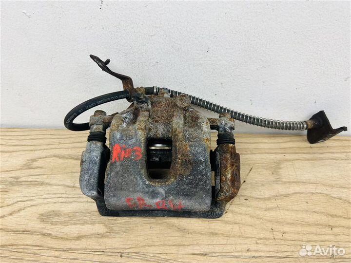 Суппорт тормозной передний правый Hyundai Solaris