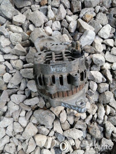 Генератор Nissan Almera N15 1.4 механика 1998