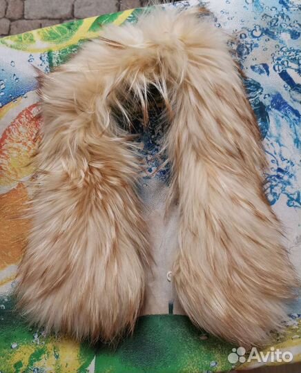Меховой воротник лиса и енот