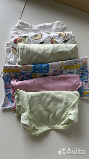 Детские вещи на младенца