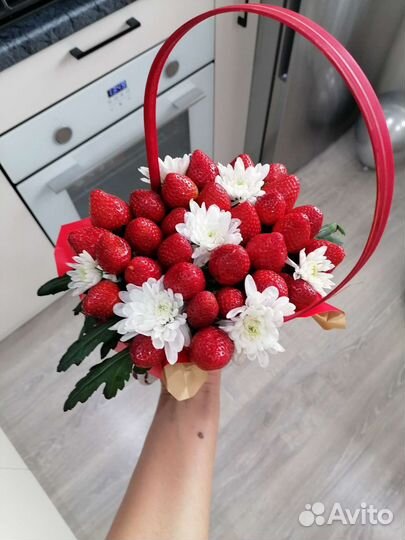 Подарки девушкам