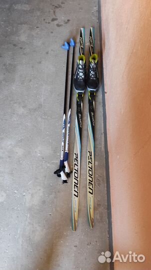 Лыжи и ботинки детские