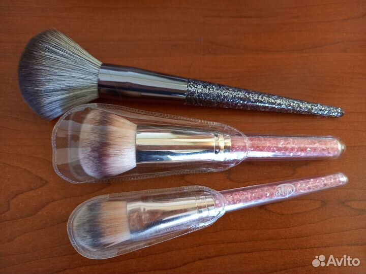 Кисти для макияжа