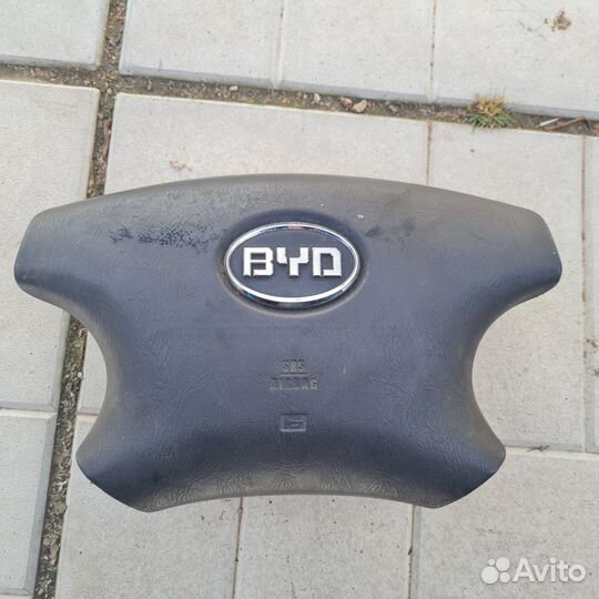 Подушка безопасности в рулевое колесо Byd F3