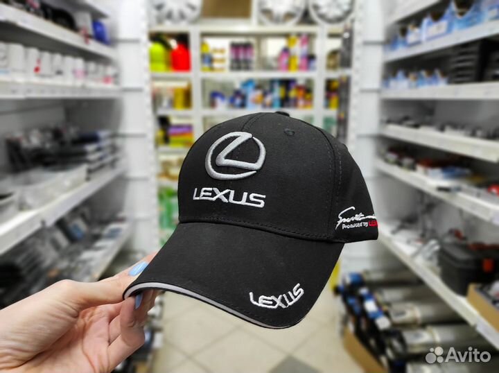 Бейсболка Lexus, черная
