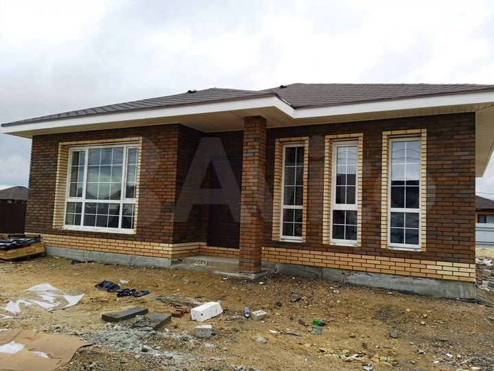 Коттедж 100 м² на участке 8 сот.