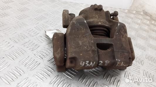 Суппорт тормозной передний левый renault scenic 3