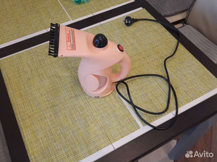 Отпариватель для одежды вертикальный