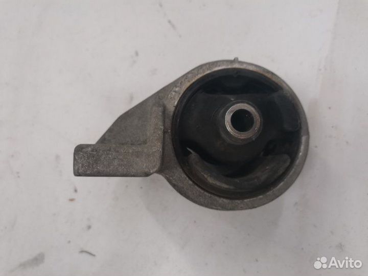 Подушка двигателя правая Kia Spectra седан