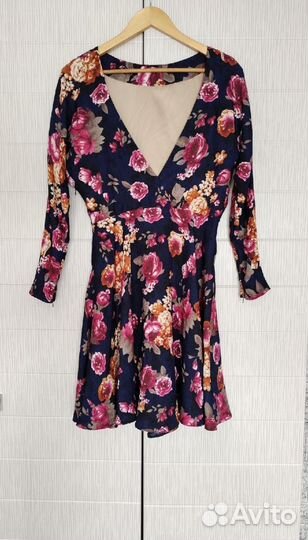 Платье р.44 с открытой спиной