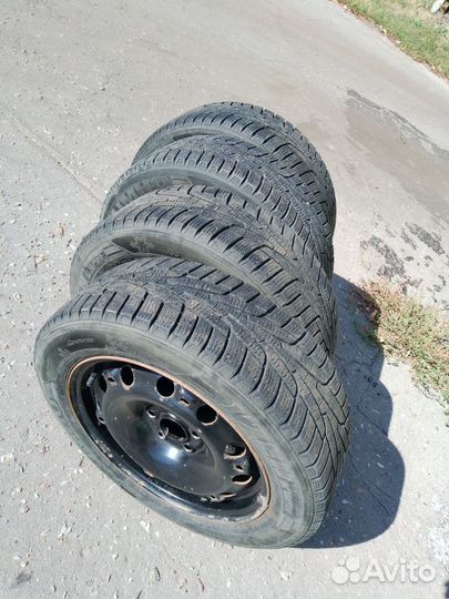 Kumho I'Zen KW31 185/60 R15