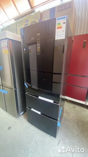Холодильник Haier A3FE742cgbjru черное стекло
