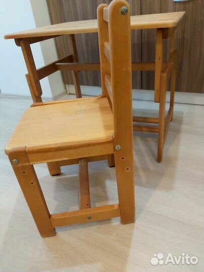 Детский стол и стул