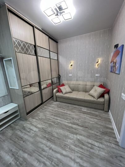 2-к. квартира, 40 м², 8/9 эт.