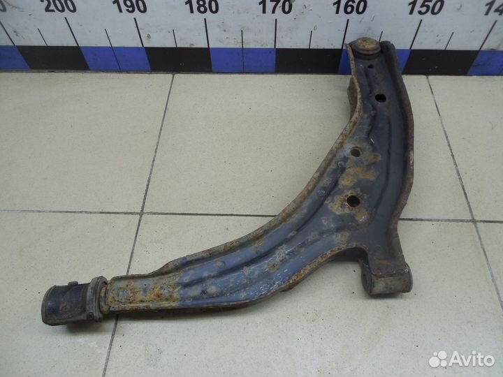 Рычаг передний нижний правый Micra (K11E) 1992-200