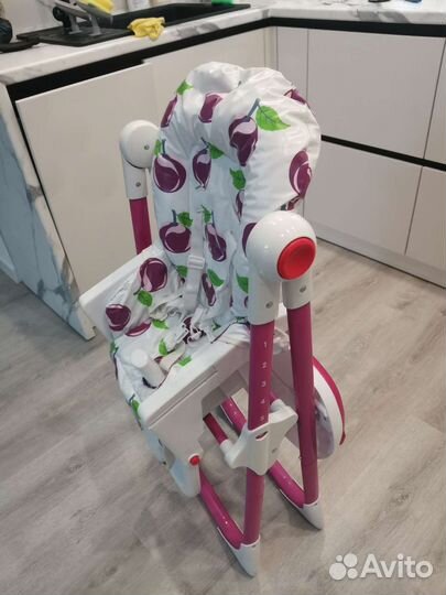 Стульчик для кормления babyton capella s 202