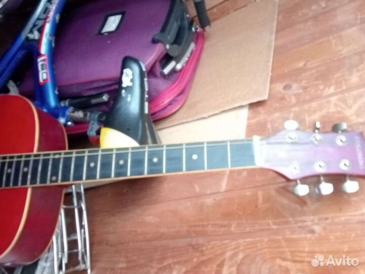 Гитара акустическая