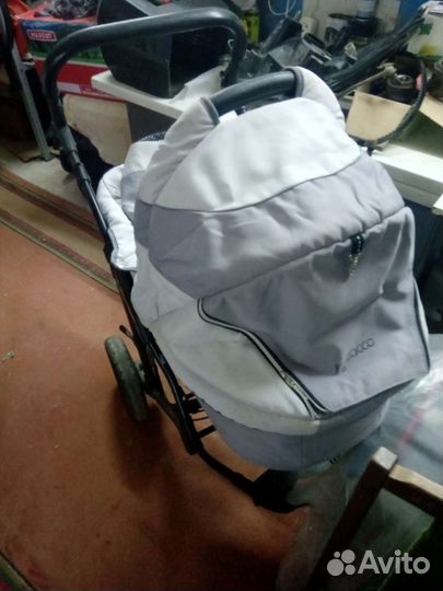 Коляска 2 в 1. Izacco