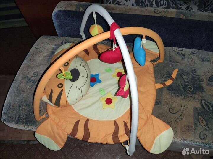 Развивающий коврик