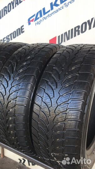 Bridgestone Blizzak LM-32 205/55 R16