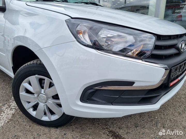 LADA Granta 1.6 МТ, 2023, 12 км
