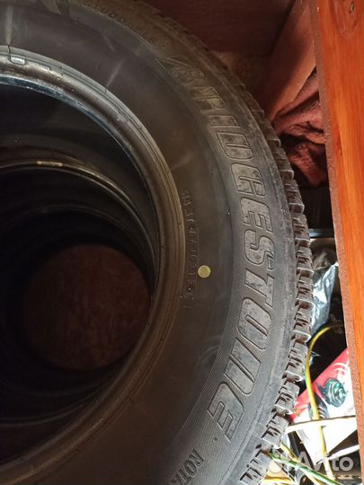 Bridgestone 613V 245/70 R16