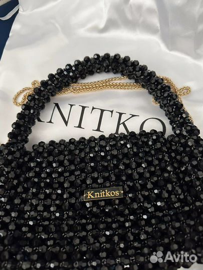 Сумочка клатч Knitkos из бусин черная