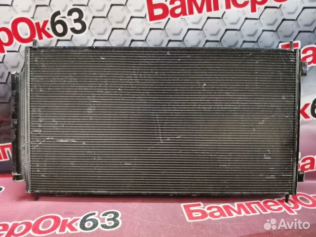 Радиатор кондиционера передний Honda CR-V