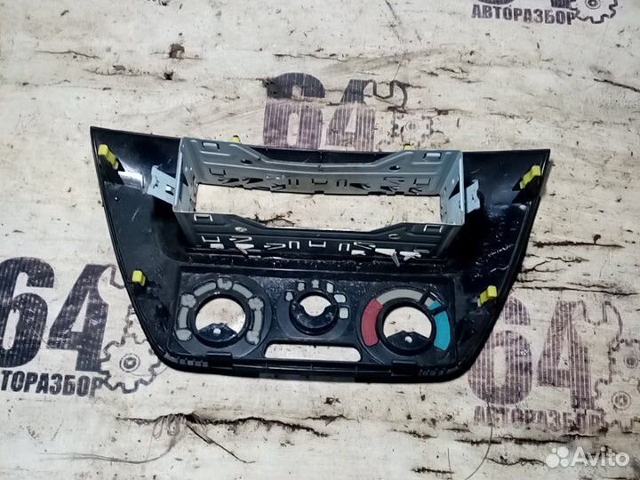 Накладка для Mitsubishi Lancer 9