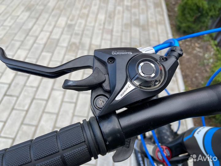 Велосипед на литых дисках