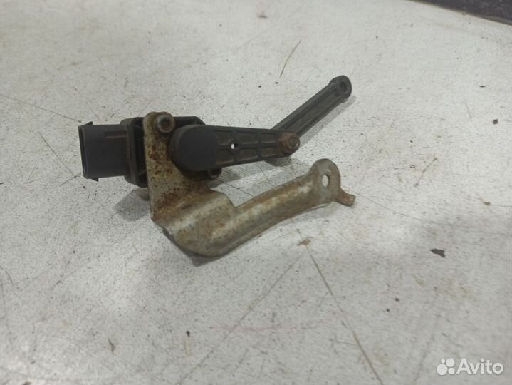 Датчик уровня подвески бмв