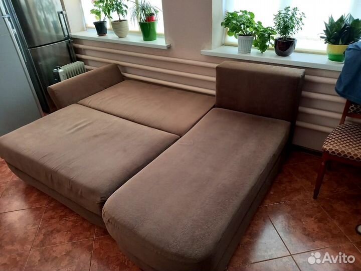 Перетяжка мягкой мебели