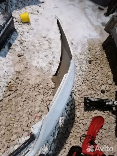 Тойота Хайлендер Toyota Highlander бампер передний