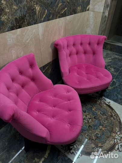 2 кресла низких в каретной стяжке
