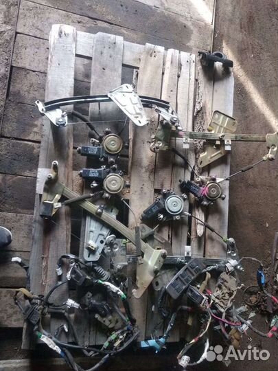 Механизм стекло подъемников с шлейфом и стеклом в