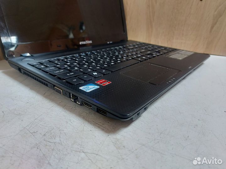 Ноутбук eMashines E732Zg