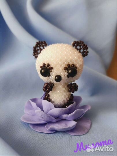 Амигуруми игрушка из бисера, панда